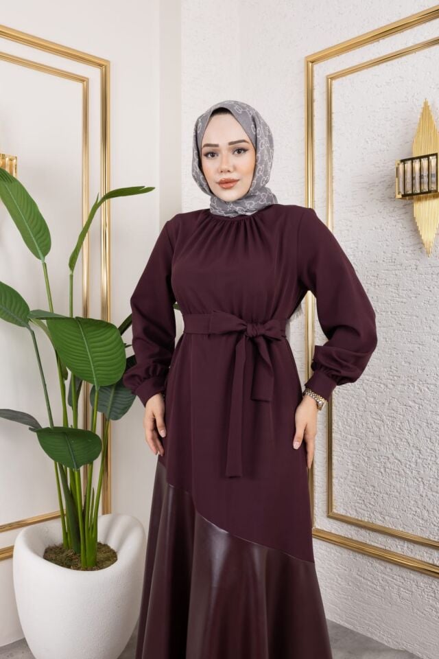 DERİ VOLAN DETAYLI ELBİSE BORDO